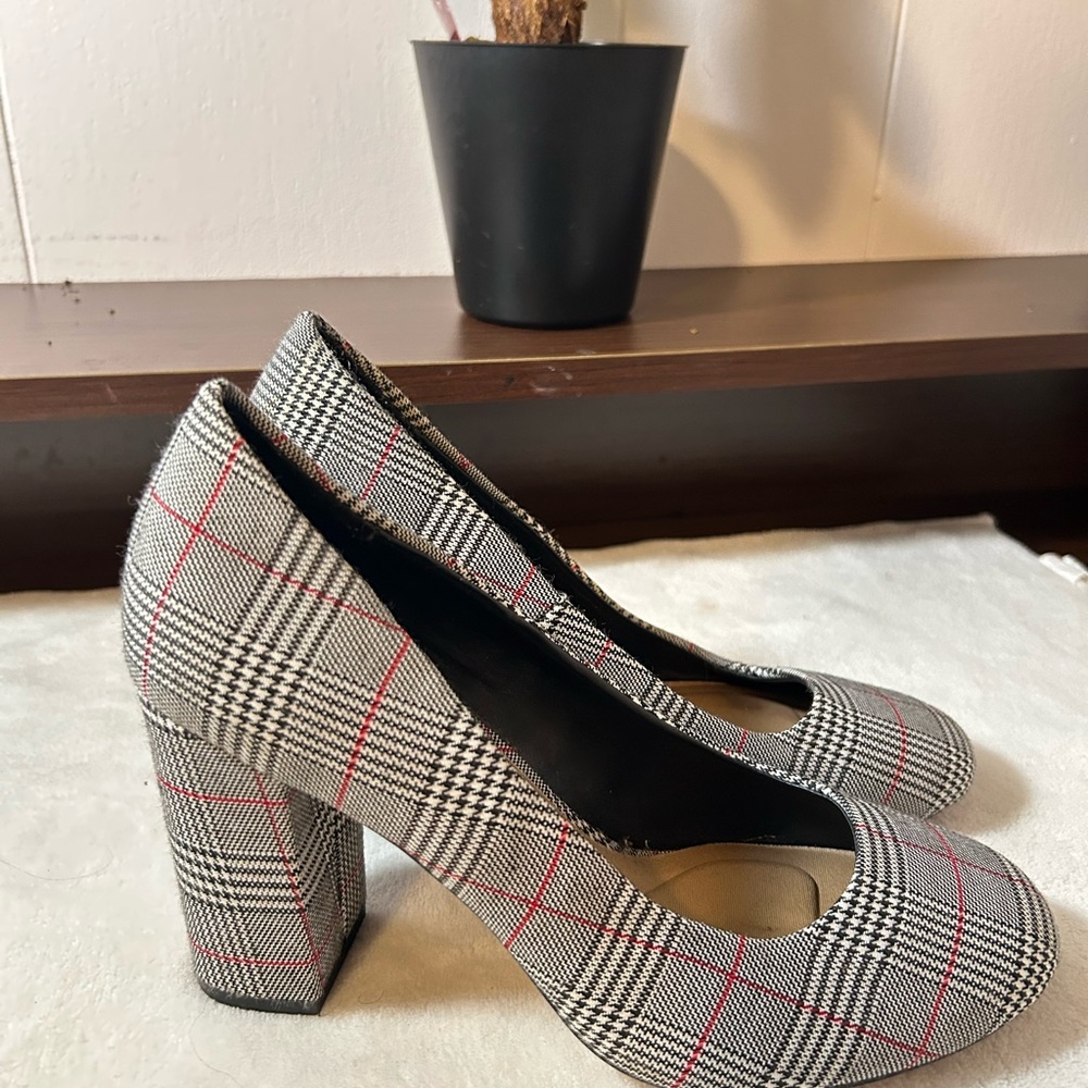 Apt. 9 Vintage Black and Red Plaid Heels
